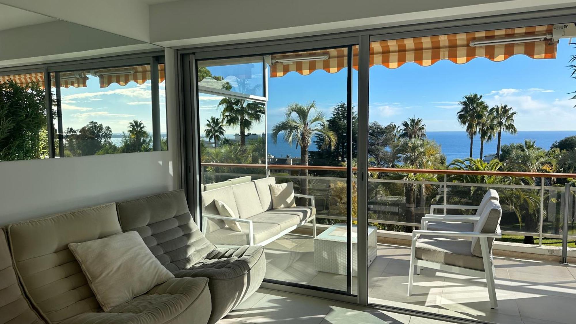 Appartement 2 Chambres Vue Mer Panoramique, Proche Croisette Cannes Vallauris Bagian luar foto