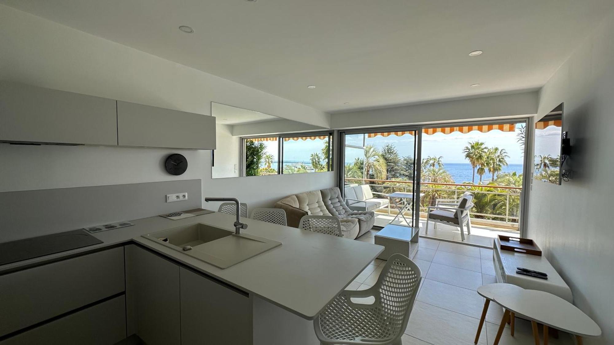 Appartement 2 Chambres Vue Mer Panoramique, Proche Croisette Cannes Vallauris Bagian luar foto
