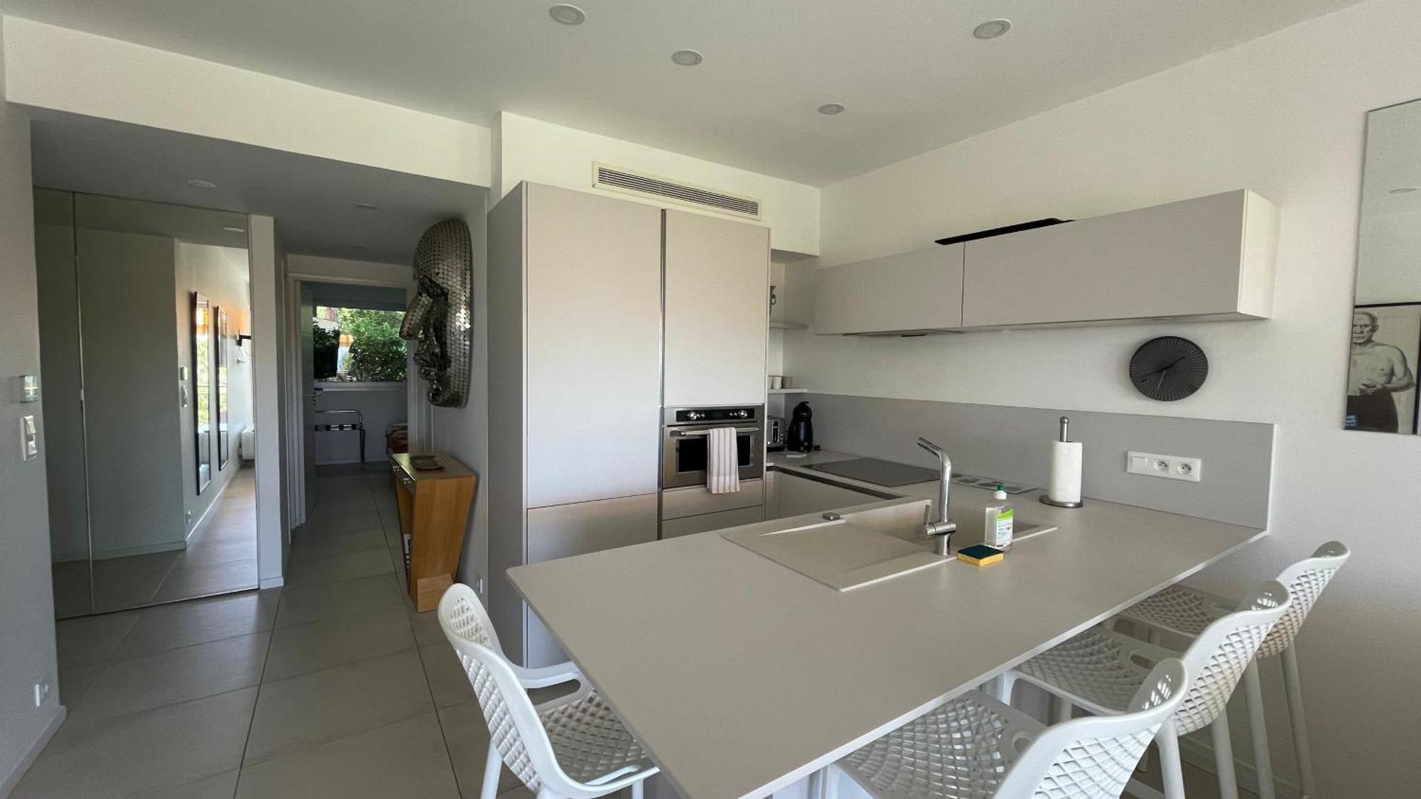 Appartement 2 Chambres Vue Mer Panoramique, Proche Croisette Cannes Vallauris Bagian luar foto
