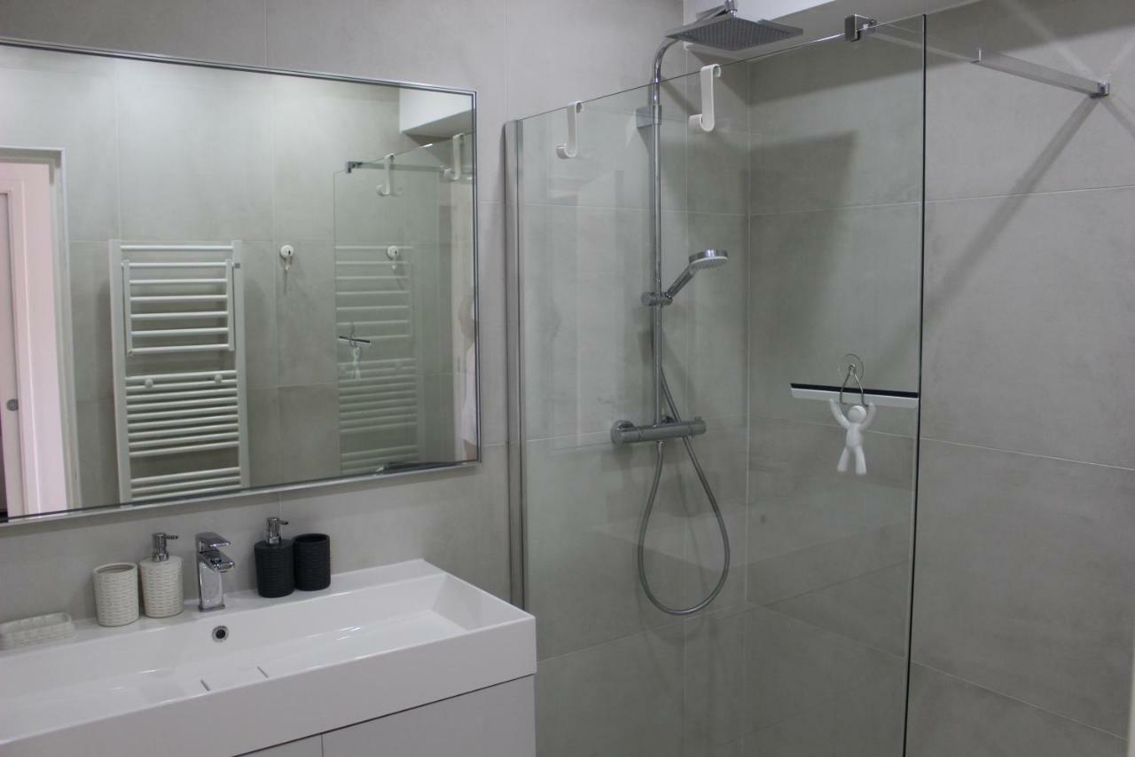 Appartement 2 Chambres Vue Mer Panoramique, Proche Croisette Cannes Vallauris Bagian luar foto